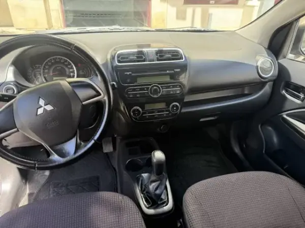Mitsubishi Space Star 2014 - 6750 EUR, 107000 km - AUTO.MOTO.pt - 107000km - foto 20 de 34