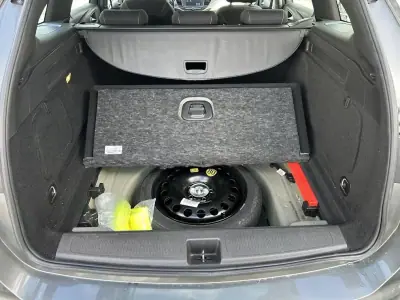 Opel Astra Sports Tourer 2019 - 12000 EUR, 101425 km - 101425km - foto 15 de 16