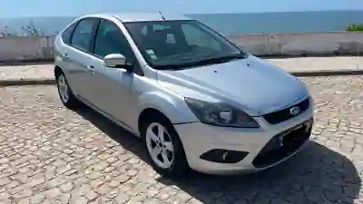 Ford Focus 2009 - 5000 EUR, 170025 km - AUTO.MOTO.pt - 170025km - foto 3 de 11