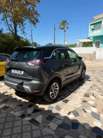Opel Crossland X 2017 - 11900 EUR, 88005 km - AUTO.MOTO.pt - 88005km - foto 6 de 9