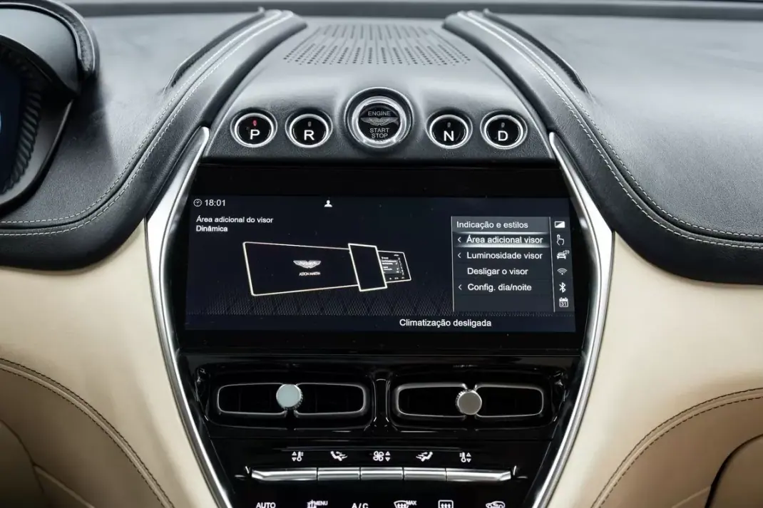 Aston Martin DBX 2020 - 149950 EUR, 55000 km - AUTO.MOTO.pt - 55000km - foto 48 de 53