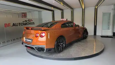 Nissan GT-R 2017 - 145000 EUR, 54312 km - AUTO.MOTO.pt - 54312km - foto 19 de 57