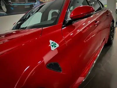 Alfa Romeo Giulia 2018 - 62500 EUR, 53000 km - AUTO.MOTO.pt - 53000km - foto 32 de 60