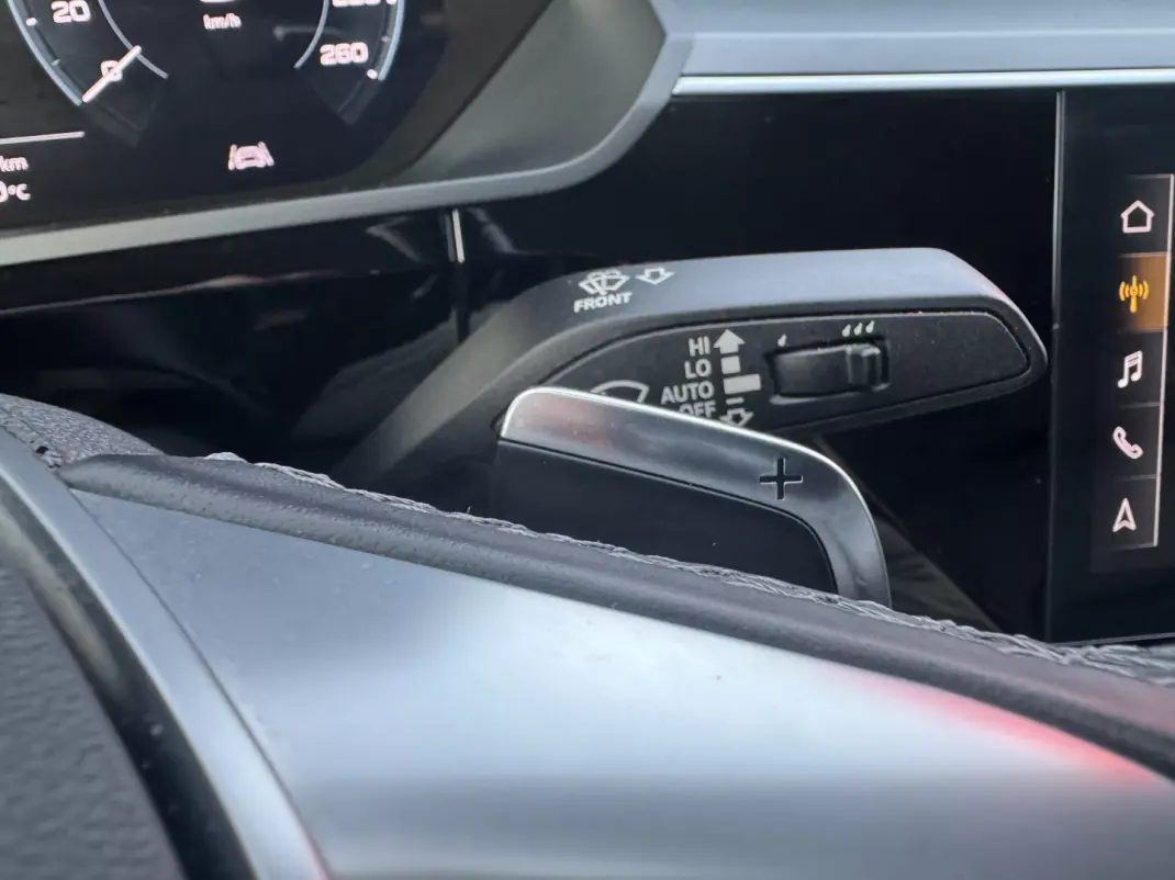 Audi e-tron Sportback 2020 - 28900 EUR, 102000 km - AUTO.MOTO.pt - 102000km - foto 39 de 54