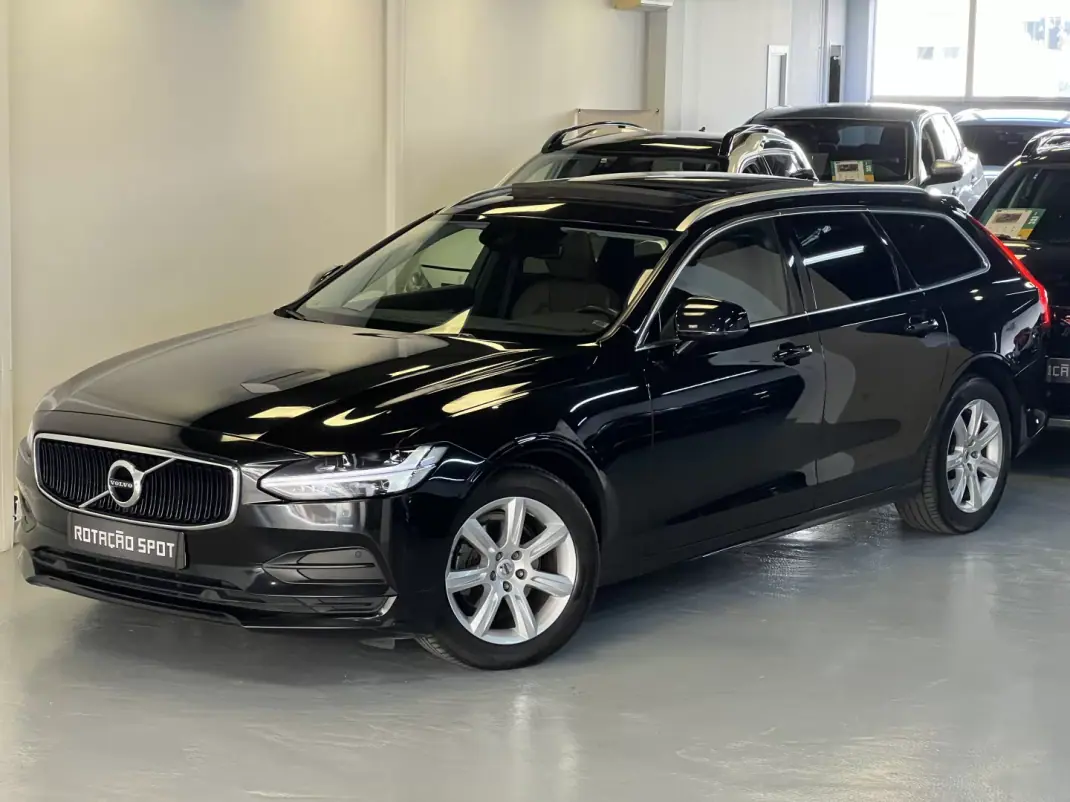 Volvo V90 2018 - 27490 EUR, 160000 km - AUTO.MOTO.pt - 160000km - foto 7 de 53