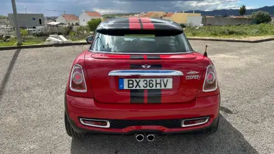 MINI Coupé 2012 - 10990 EUR, 178000 km - AUTO.MOTO.pt - 178000km - foto 7 de 18