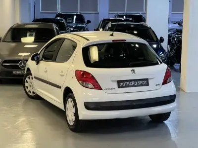 Peugeot 207 2010 - 6990 EUR, 125000 km - 125000km - foto 3 de 27