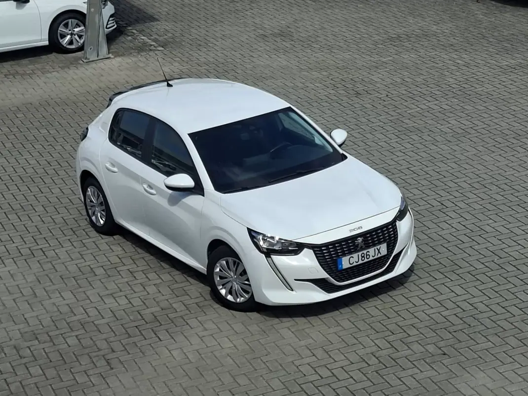 Peugeot 208 2021 - 14950 EUR, 68700 km - 68700km - foto 11 de 27