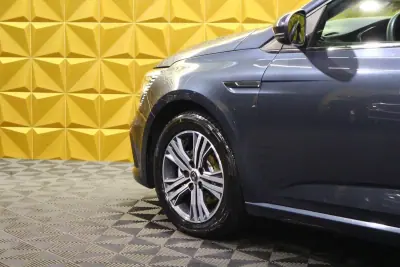 Renault Mégane Sport Tourer 2022 - 15900 EUR, 141000 km - AUTO.MOTO.pt - 141000km - foto 11 de 30