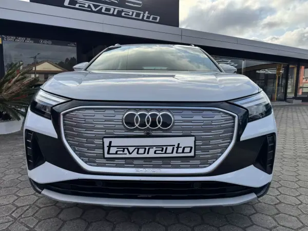 Audi Q4 e-tron 2021 - 29900 EUR, 98000 km - 98000km - foto 2 de 46