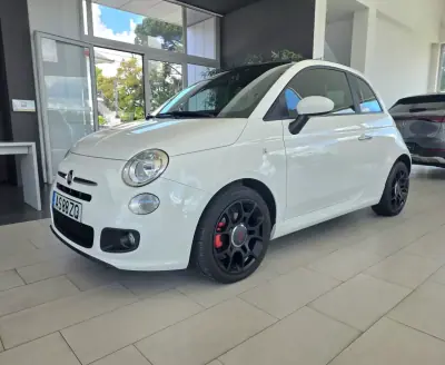 Fiat 500C 2014 - 9990 EUR, 69691 km - AUTO.MOTO.pt - 69691km - foto 2 de 38