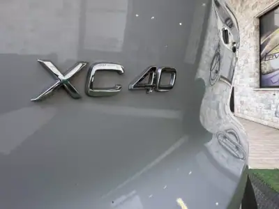 Volvo XC 40 2021 - 31500 EUR, 77000 km - AUTO.MOTO.pt - 77000km - foto 32 de 47
