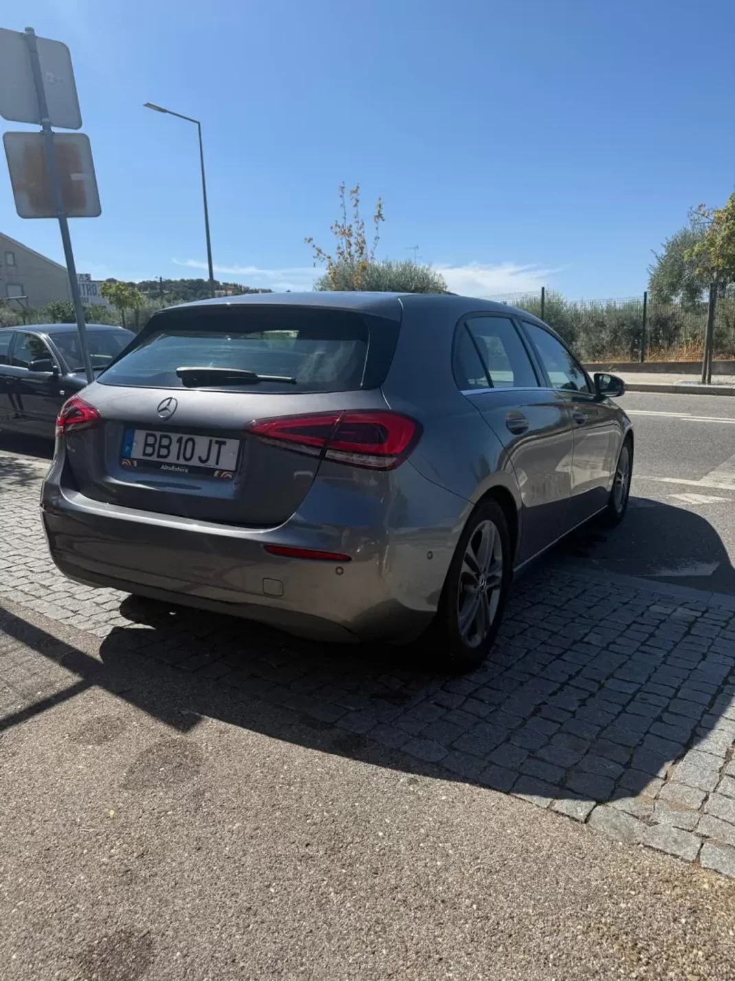 Mercedes-Benz A 180 2018 - 23990 EUR, 100350 km - 100350km - foto 3 de 31