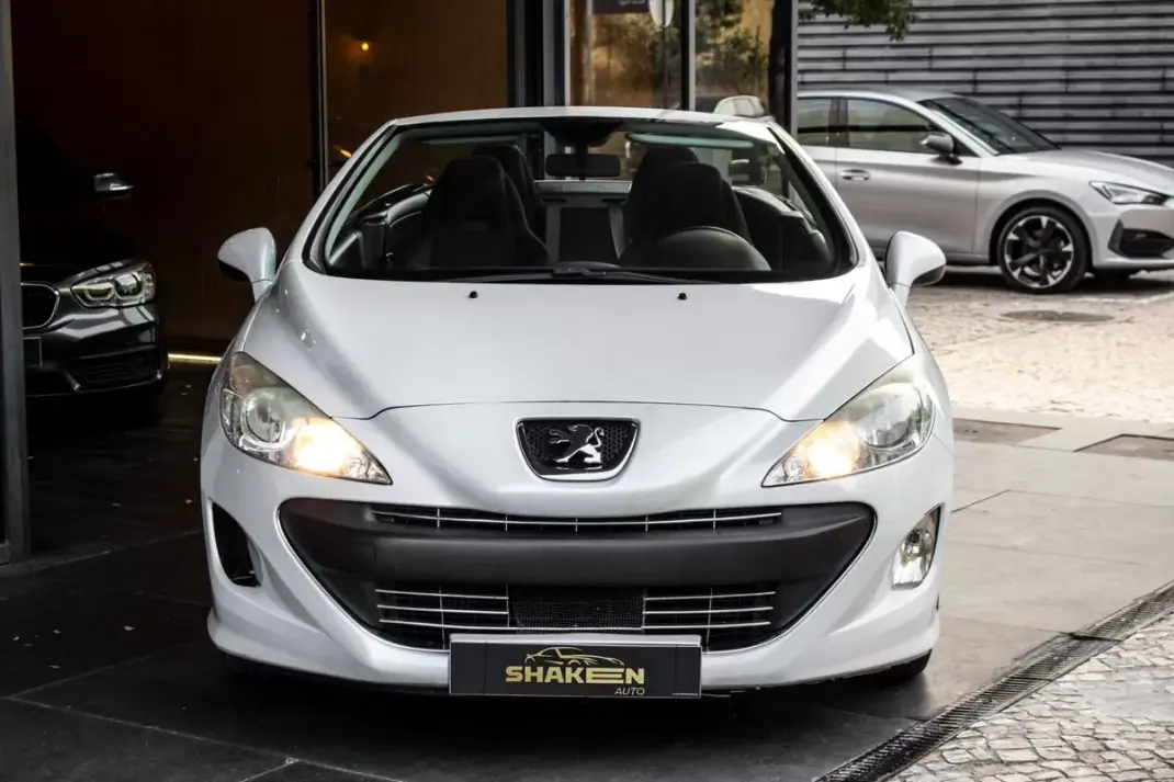 Peugeot 308 CC 2010 - 10450 EUR, 210184 km - AUTO.MOTO.pt - 210184km - foto 2 de 32