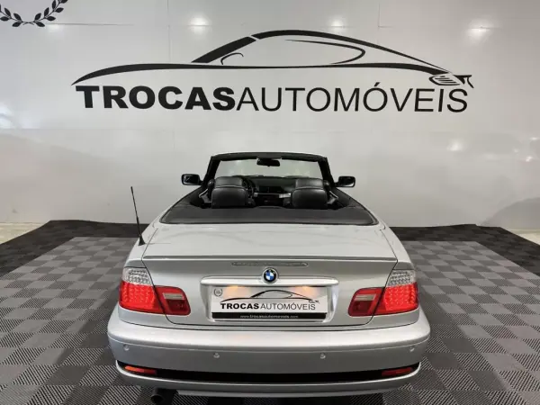 BMW 318 2003 - 13900 EUR, 182000 km - AUTO.MOTO.pt - 182000km - foto 28 de 42