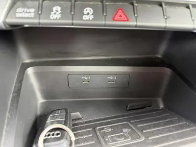 Audi A3 Sportback 2023 - 26900 EUR, 123772 km - AUTO.MOTO.pt - 123772km - foto 10 de 18