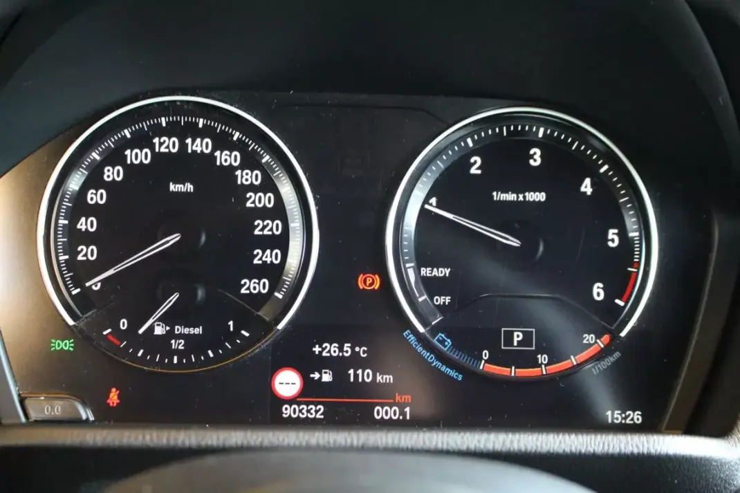 BMW X2 2020 - 26400 EUR, 90000 km - AUTO.MOTO.pt - 90000km - foto 23 de 30