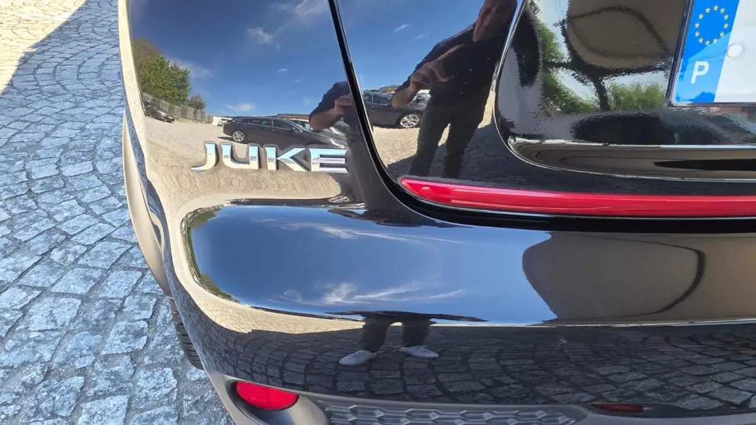 Nissan Juke 2015 - 12990 EUR, 142000 km - AUTO.MOTO.pt - 142000km - foto 4 de 30