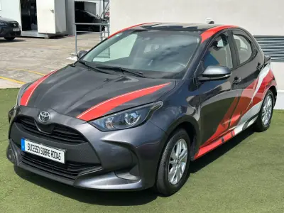 Toyota Yaris 2023 - 13981km