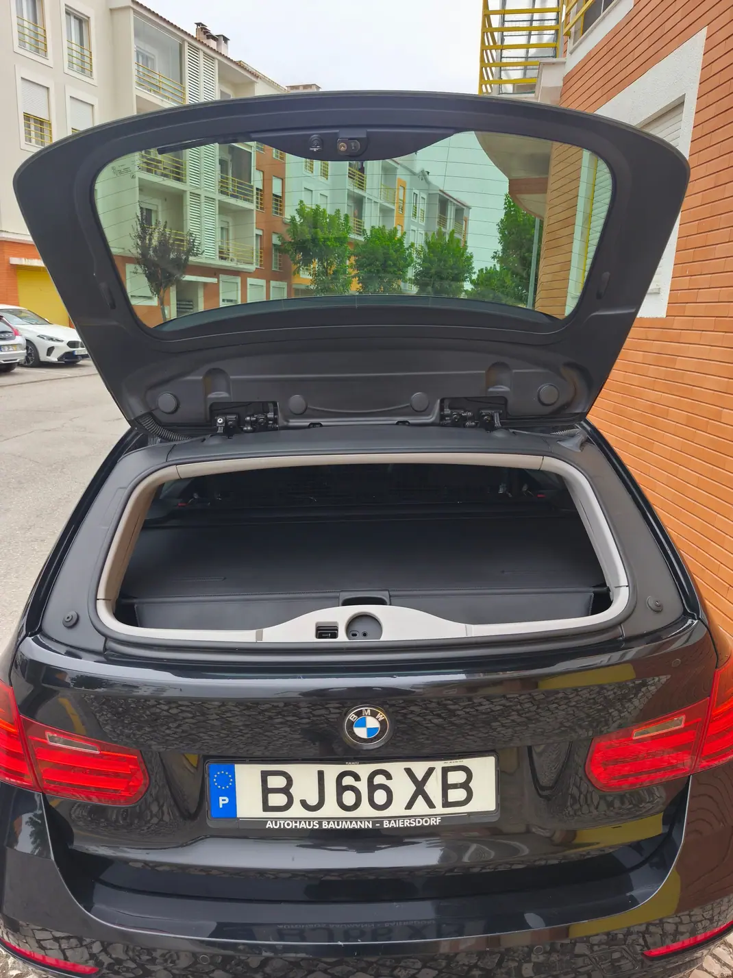 BMW 316 2014 - 13900 EUR, 280000 km - 280000km - foto 12 de 15