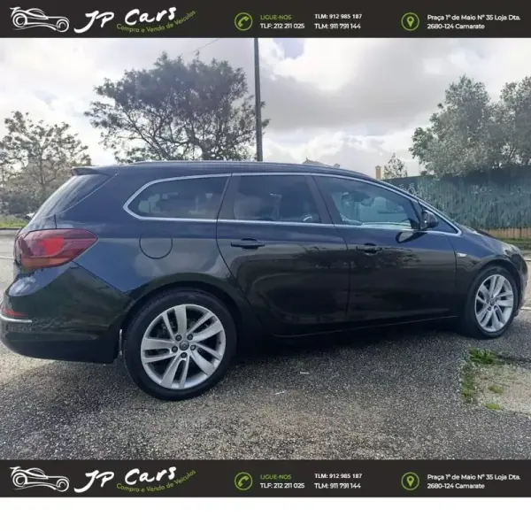 Opel Astra Sports Tourer 2015 - 10500 EUR, 155410 km - AUTO.MOTO.pt - 155410km - foto 7 de 19