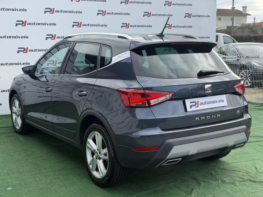 SEAT Arona 2021 - 15650 EUR, 106000 km - AUTO.MOTO.pt - 106000km - foto 9 de 18