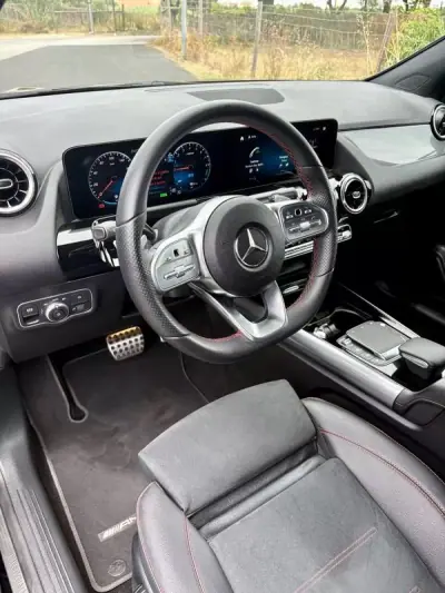 Mercedes-Benz GLA 250 2023 - 42500 EUR, 39724 km - AUTO.MOTO.pt - 39724km - foto 9 de 25
