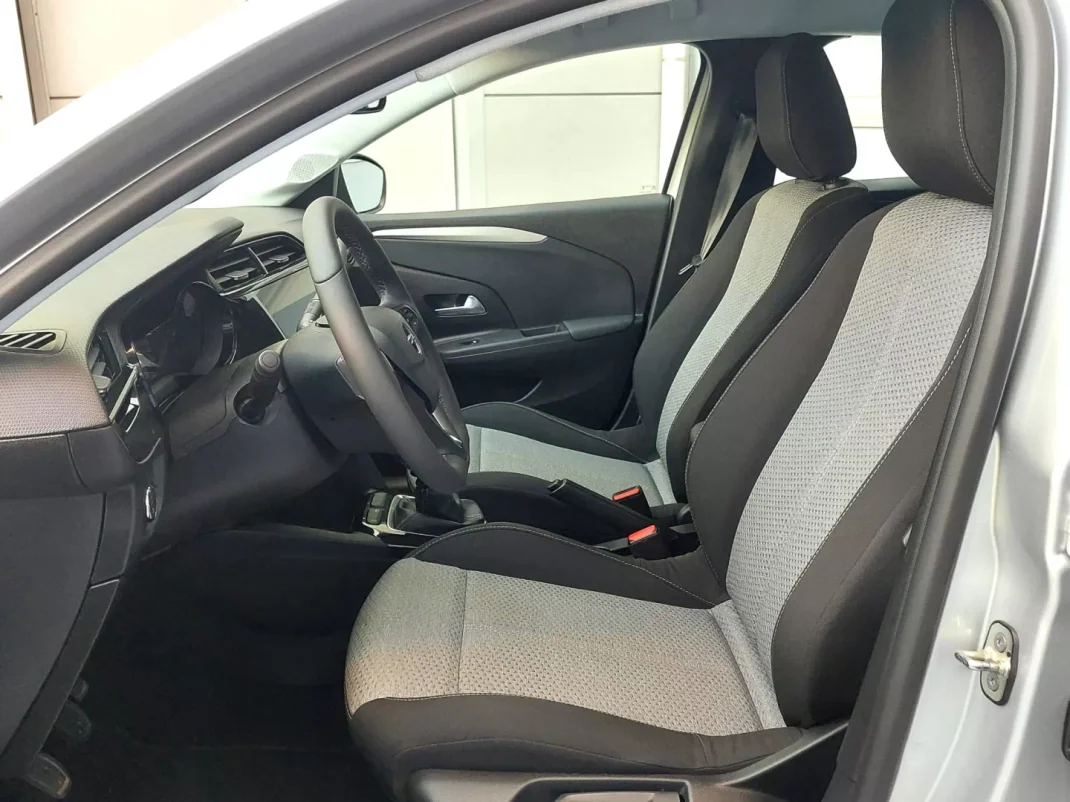 Opel Corsa 2023 - 19500 EUR, 20521 km - AUTO.MOTO.pt - 20521km - foto 24 de 24