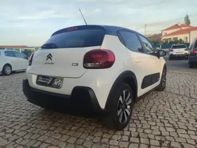 Citroën C3 2021 - 12900 EUR, 88000 km - AUTO.MOTO.pt - 88000km - foto 8 de 22