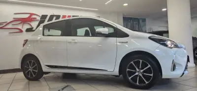 Toyota Yaris 2018 - 15990 EUR, 86572 km - AUTO.MOTO.pt - 86572km - foto 12 de 41