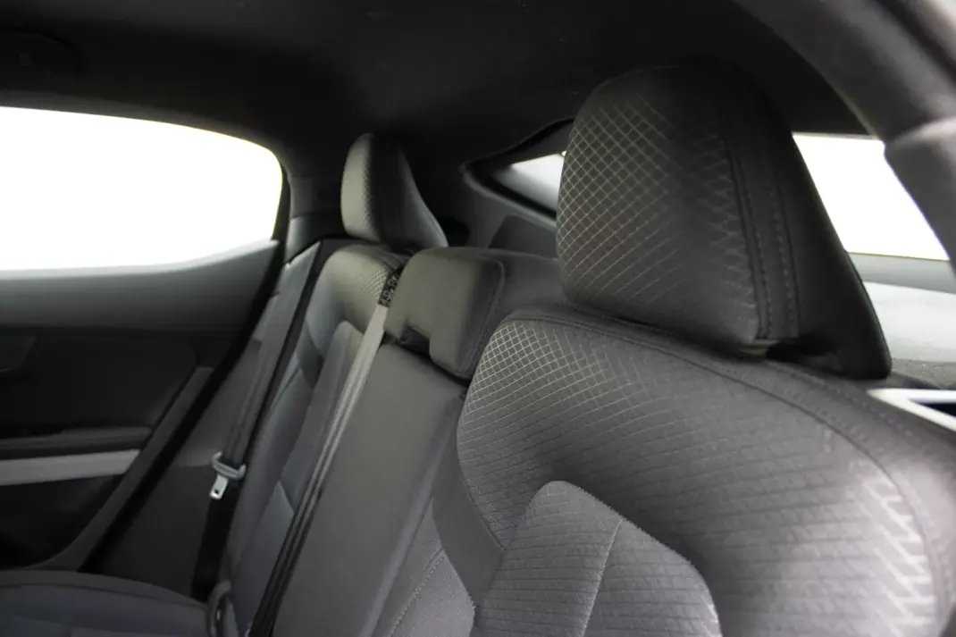 Polestar 2 2021 - 22500 EUR, 138000 km - AUTO.MOTO.pt - 138000km - foto 21 de 46