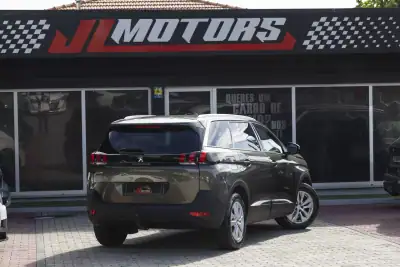 Peugeot 5008 2019 - 18900 EUR, 148184 km - AUTO.MOTO.pt - 148184km - foto 28 de 28