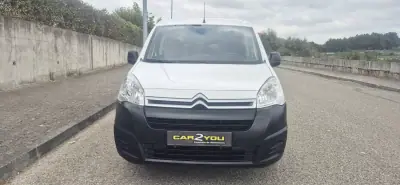 Citroën Berlingo 2018 - 11350 EUR, 138154 km - 138154km - foto 2 de 19