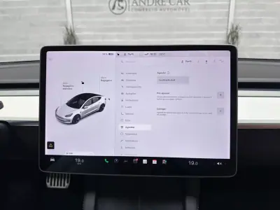 Tesla Model 3 2021 - 27950 EUR, 49088 km - AUTO.MOTO.pt - 49088km - foto 22 de 59