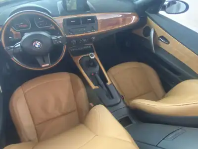 BMW Z4 2006 - 13990 EUR, 229825 km - AUTO.MOTO.pt - 229825km - foto 10 de 19