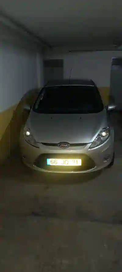 Ford Fiesta 2010 - 5000 EUR, 66998 km - 66998km - foto 2 de 6