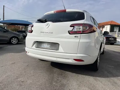 Renault Mégane Sport Tourer 2012 - 6950 EUR, 227000 km - AUTO.MOTO.pt - 227000km - foto 32 de 36