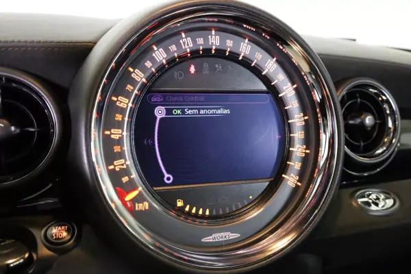 MINI John Cooper Works 2015 - 22950 EUR, 65169 km - AUTO.MOTO.pt - 65169km - foto 39 de 50