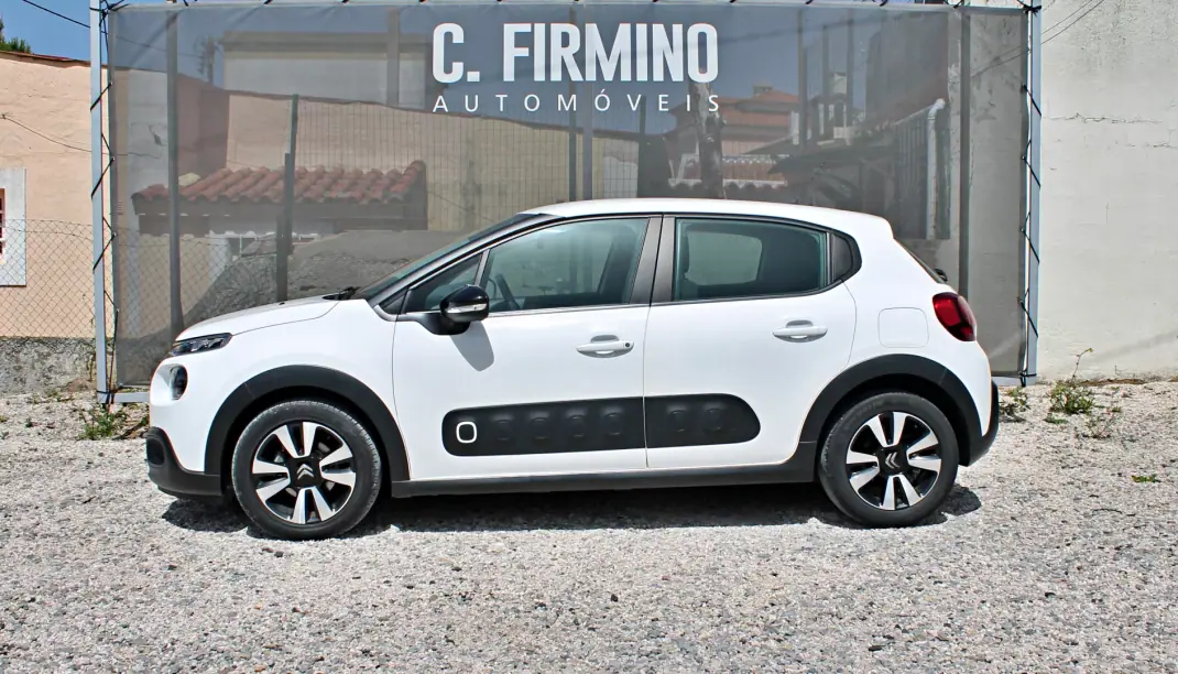 Citroën C3 2019 - 13900 EUR, 72092 km - AUTO.MOTO.pt - 72092km - foto 8 de 21