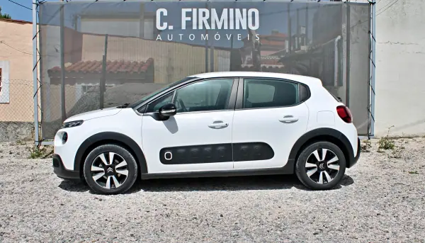 Citroën C3 2019 - 13900 EUR, 72092 km - AUTO.MOTO.pt - 72092km - foto 8 de 21