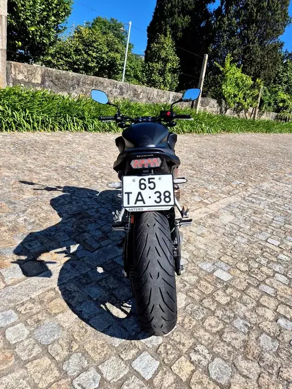 Honda CB 1000R 2017 - 5990 EUR, 25000 km - AUTO.MOTO.pt - 25000km - foto 12 de 24