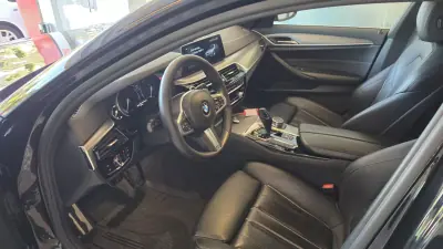 BMW 520 2017 - 19900 EUR, 313208 km - AUTO.MOTO.pt - 313208km - foto 6 de 51