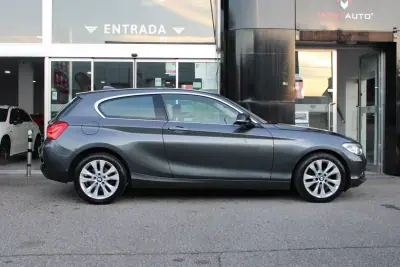 BMW 116 2016 - 13900 EUR, 175168 km - AUTO.MOTO.pt - 175168km - foto 12 de 24