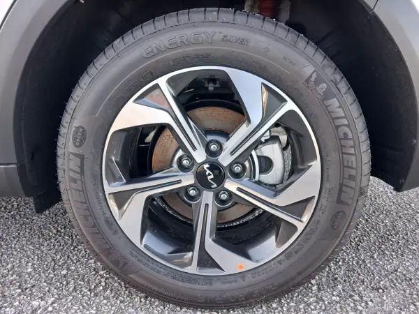 Kia XCeed 2025 - 22950 EUR, 9 km - AUTO.MOTO.pt - 9km - foto 11 de 24