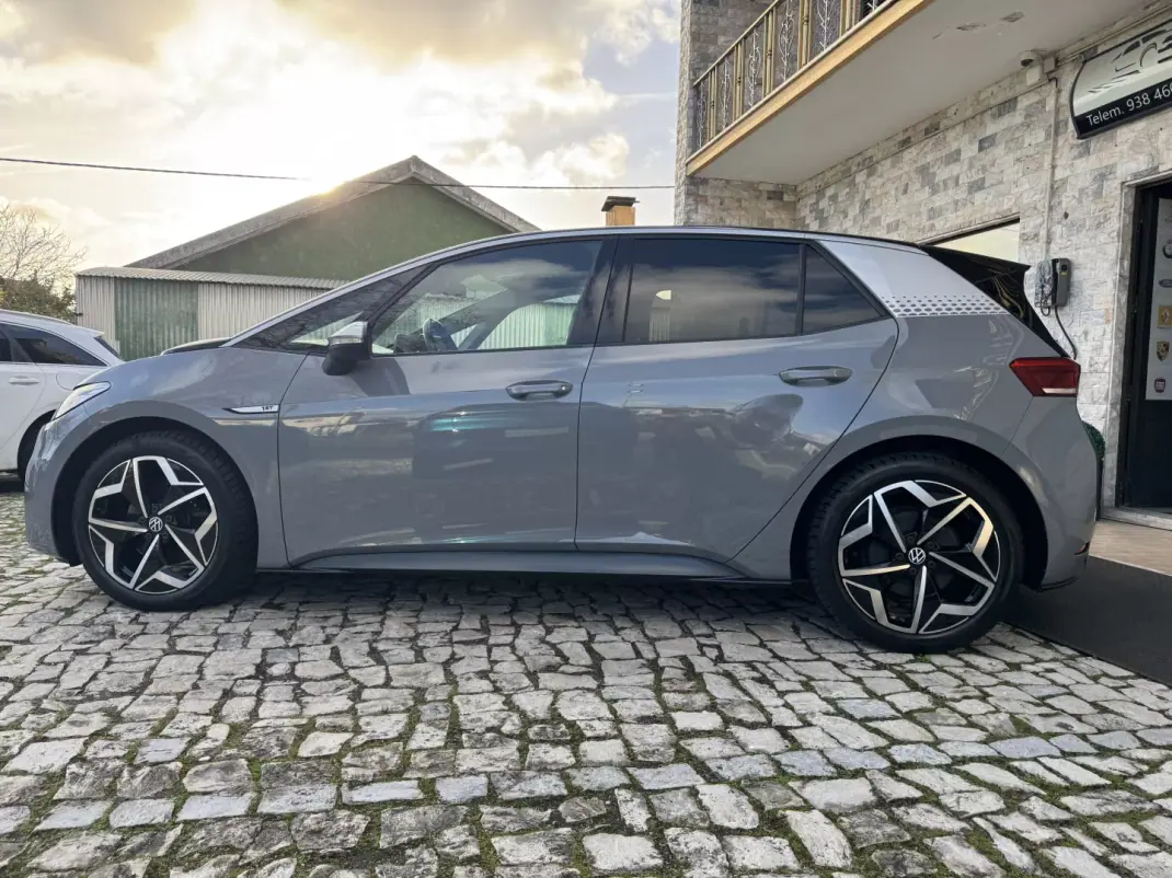Volkswagen ID.3 2020 - 19500 EUR, 94000 km - AUTO.MOTO.pt - 94000km - foto 4 de 44