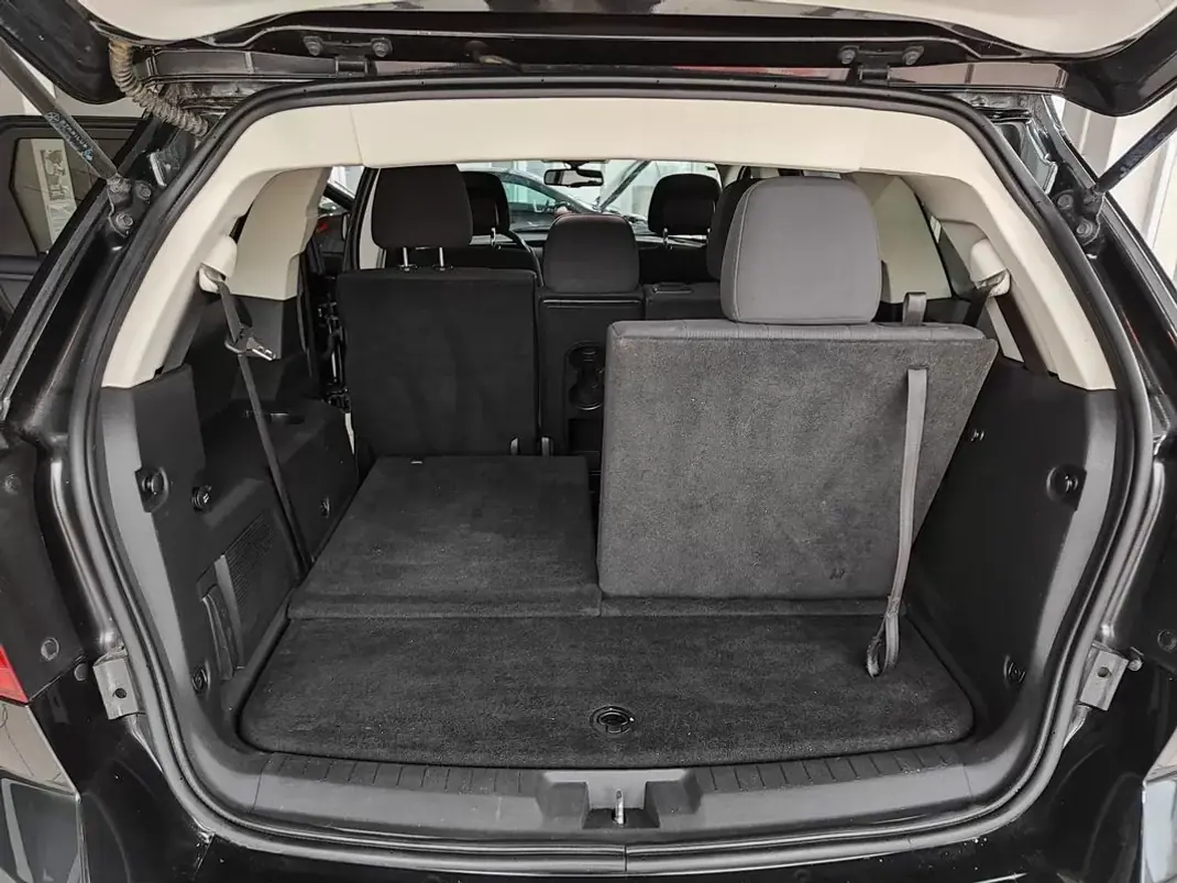 Dodge Journey 2010 - 11750 EUR, 113500 km - AUTO.MOTO.pt - 113500km - foto 19 de 36