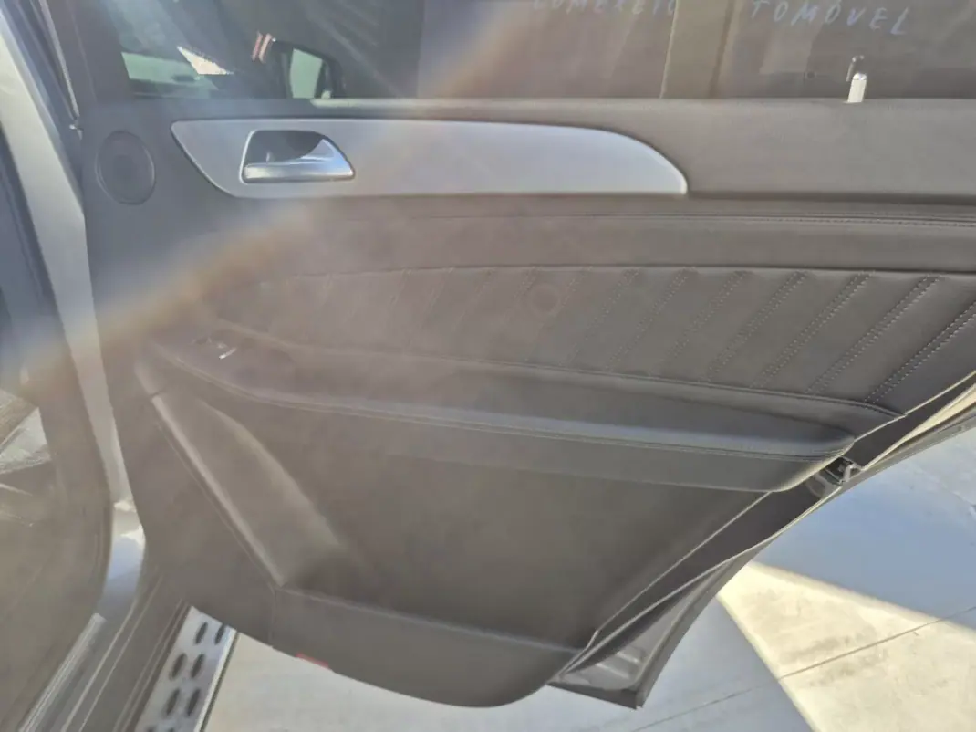 Mercedes-Benz GLS 350 2016 - 45000 EUR, 115000 km - 115000km - foto 29 de 44