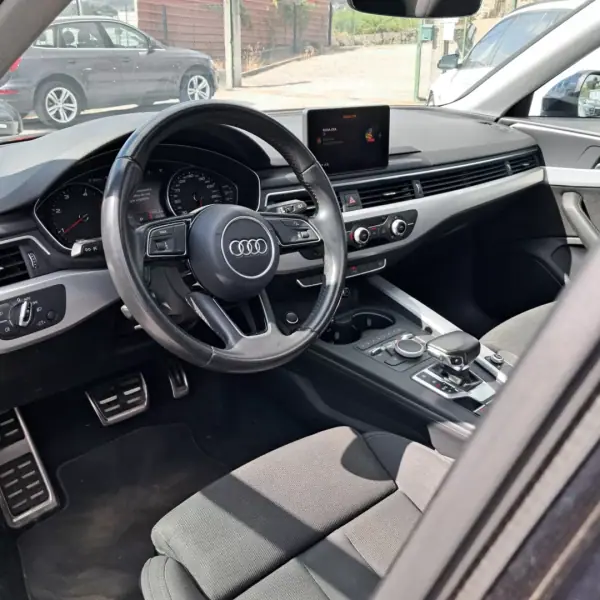 Audi A4 Avant 2017 - 21990 EUR, 127000 km - AUTO.MOTO.pt - 127000km - foto 8 de 15