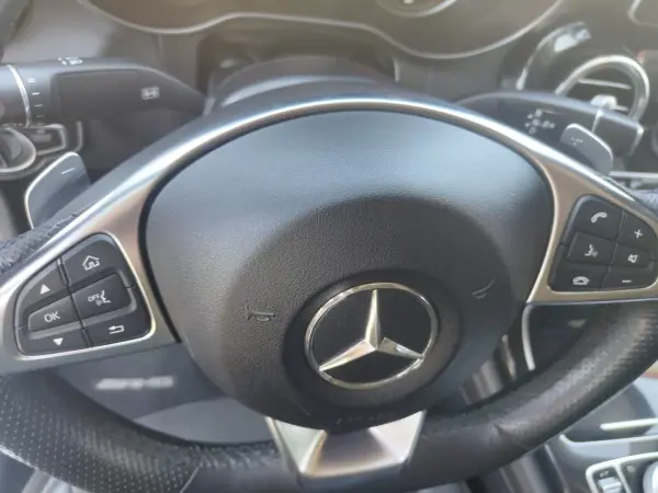 Mercedes-Benz GLC 250 2017 - 33900 EUR, 191300 km - 191300km - foto 12 de 22