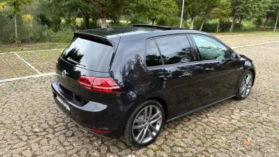 Volkswagen Golf 2015 - 21500 EUR, 176000 km - AUTO.MOTO.pt - 176000km - foto 19 de 24